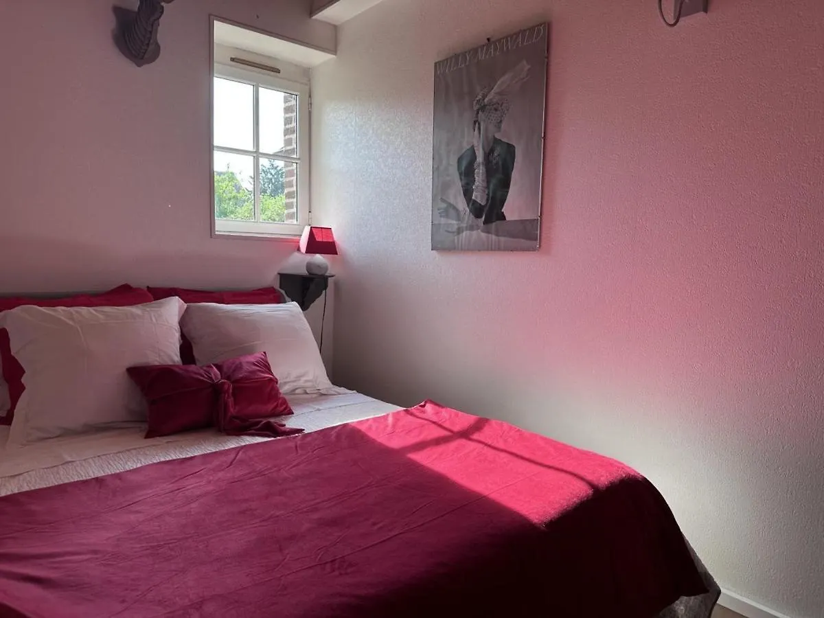 Evasion Naturelle Pres De Moulins : Gite Confortable Avec Jardin Et Poele A Bois - Fr-1-489-463 Toulon-sur-Allier 0*,  프랑스