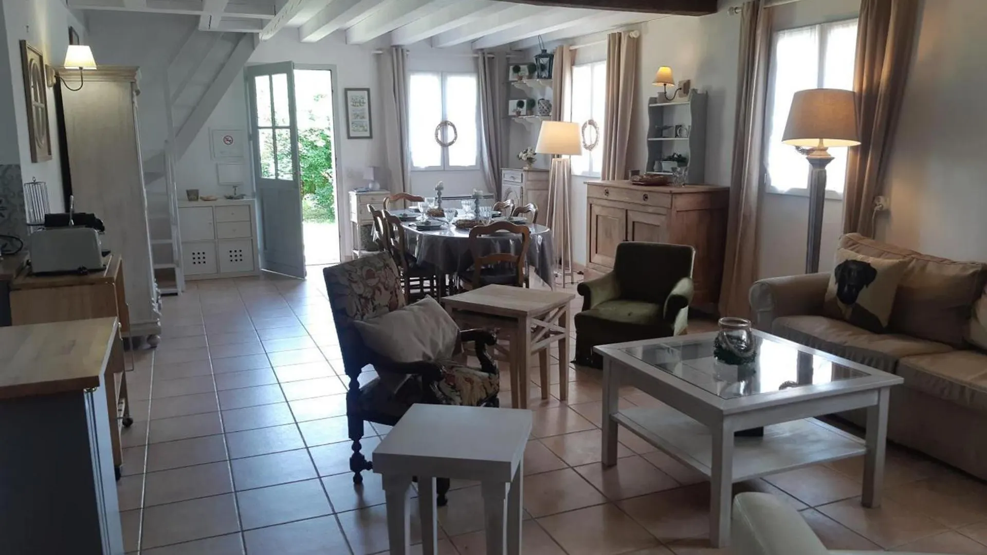 펜션 Evasion Naturelle Pres De Moulins : Gite Confortable Avec Jardin Et Poele A Bois - Fr-1-489-463 Toulon-sur-Allier
