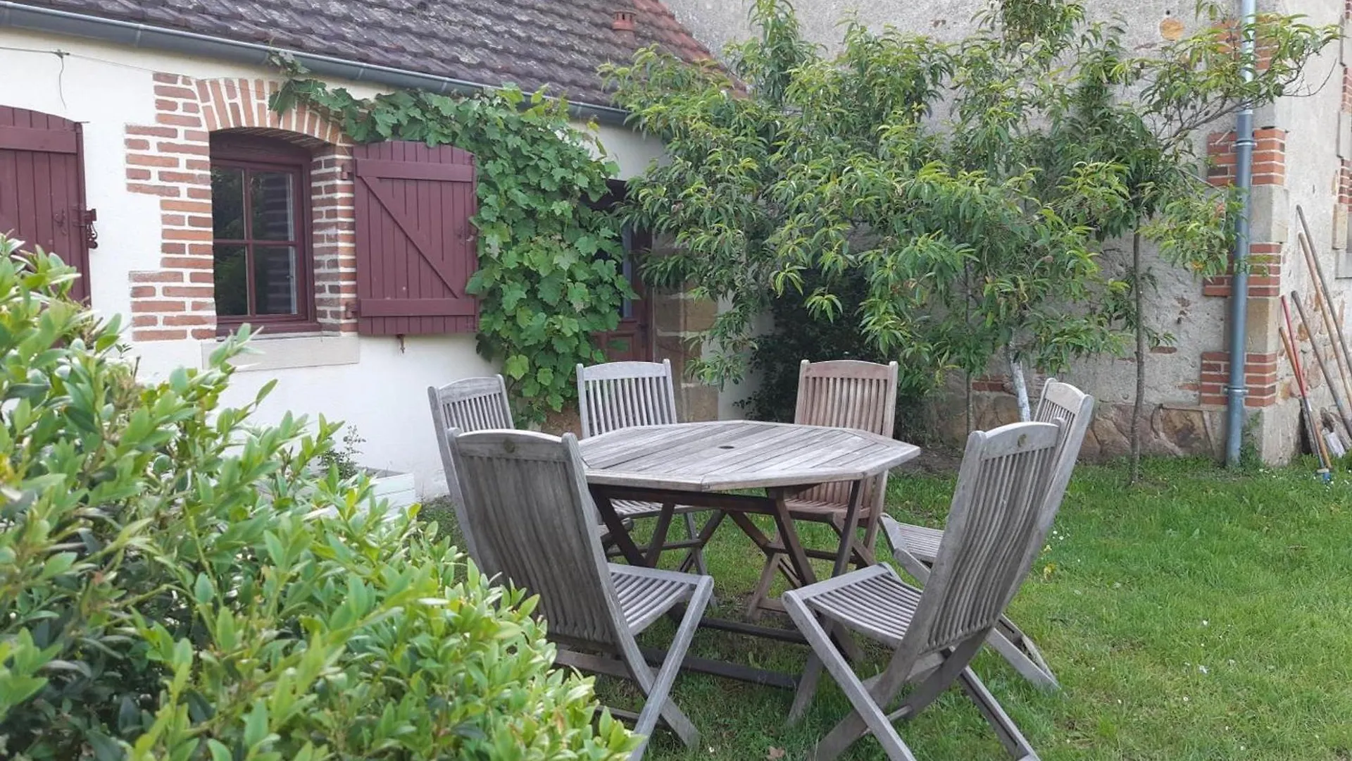 Evasion Naturelle Pres De Moulins : Gite Confortable Avec Jardin Et Poele A Bois - Fr-1-489-463 Toulon-sur-Allier